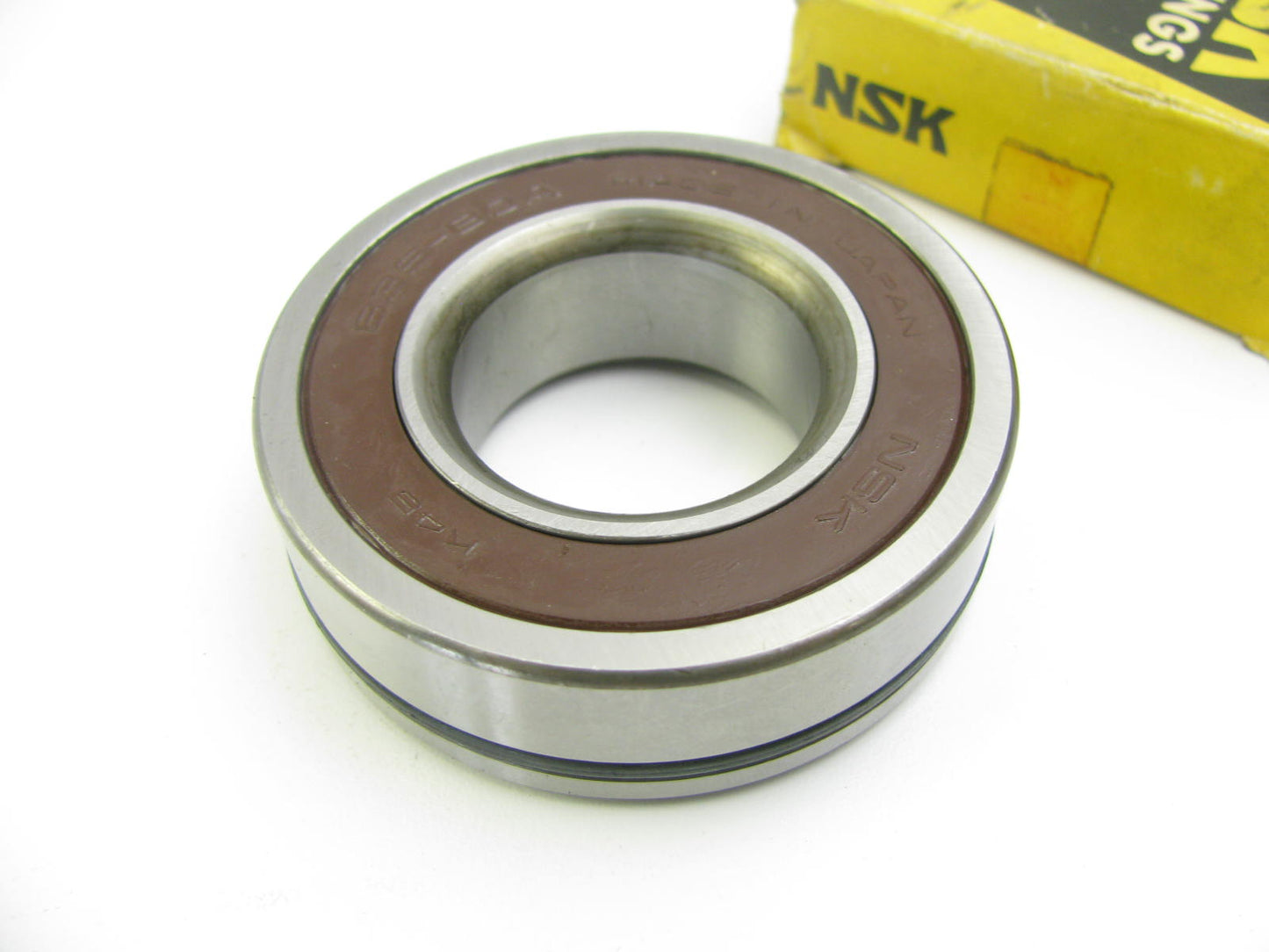 NSK B35-80AC4 Single Row Ball Bearing - 2.8346'' OD X 1.373'' ID X 1.3013'' Wide