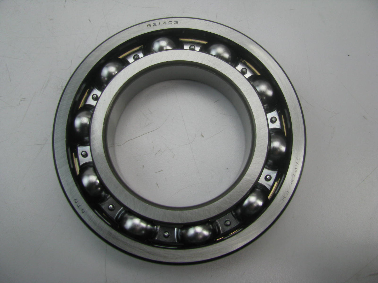 NTN 6214C3 Single Row Ball Bearing - 4.92'' OD X 2.75'' ID X 0.94'' Wide