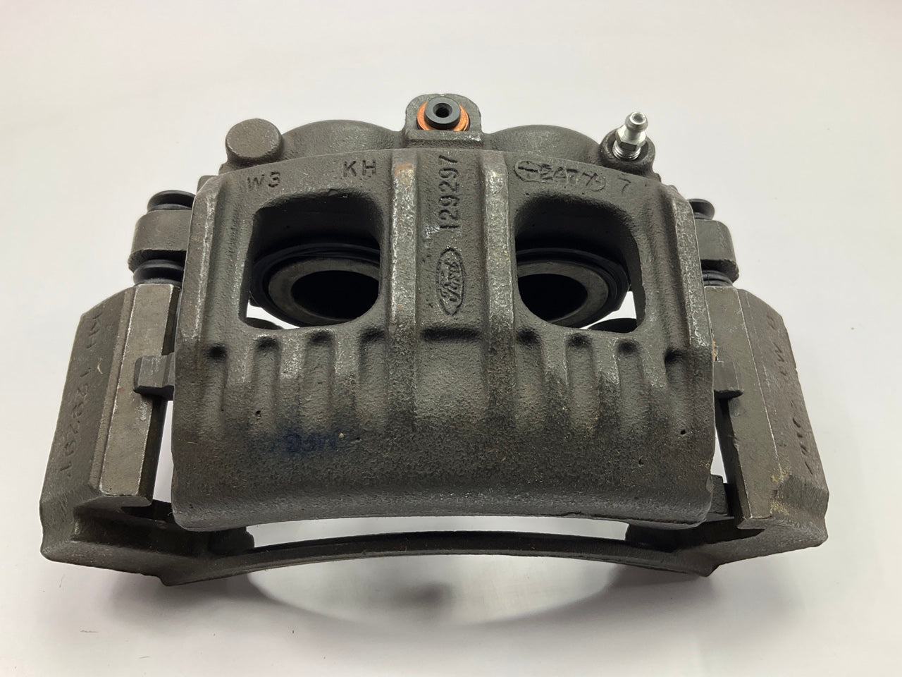 Nugeon 22-17862R REMAN Disc Brake Caliper - Front Right