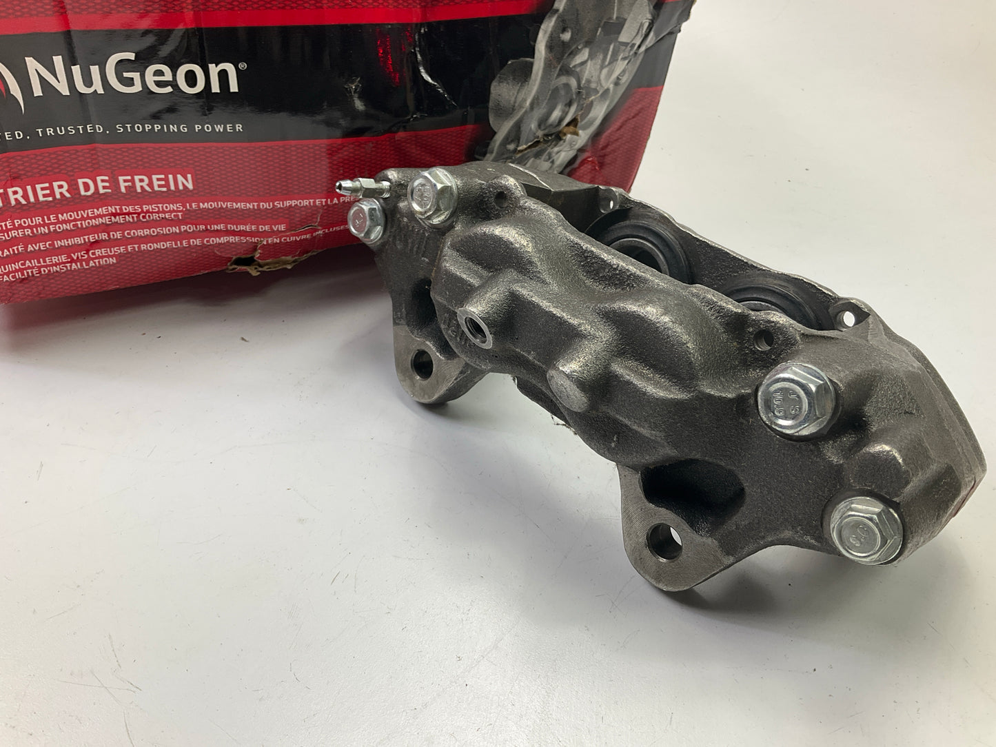 NO HARDAWRE - REMAN. Nugeon 97-01651A Front Disc Brake Caliper