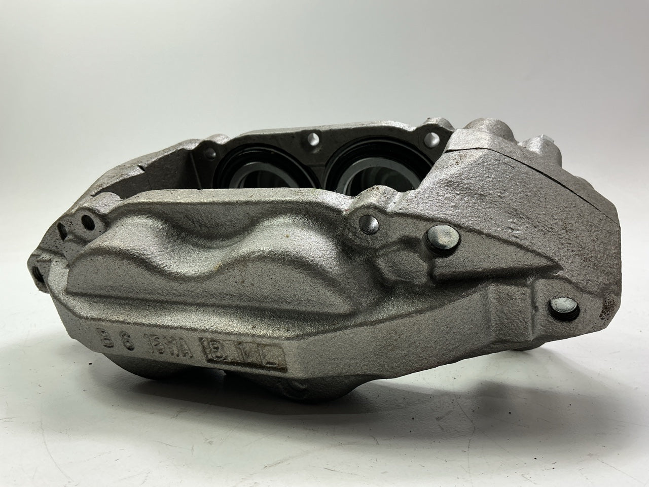REMAN. Nugeon 97-01708A Front Right Brake Caliper 08-15  Land Cruiser, LX570