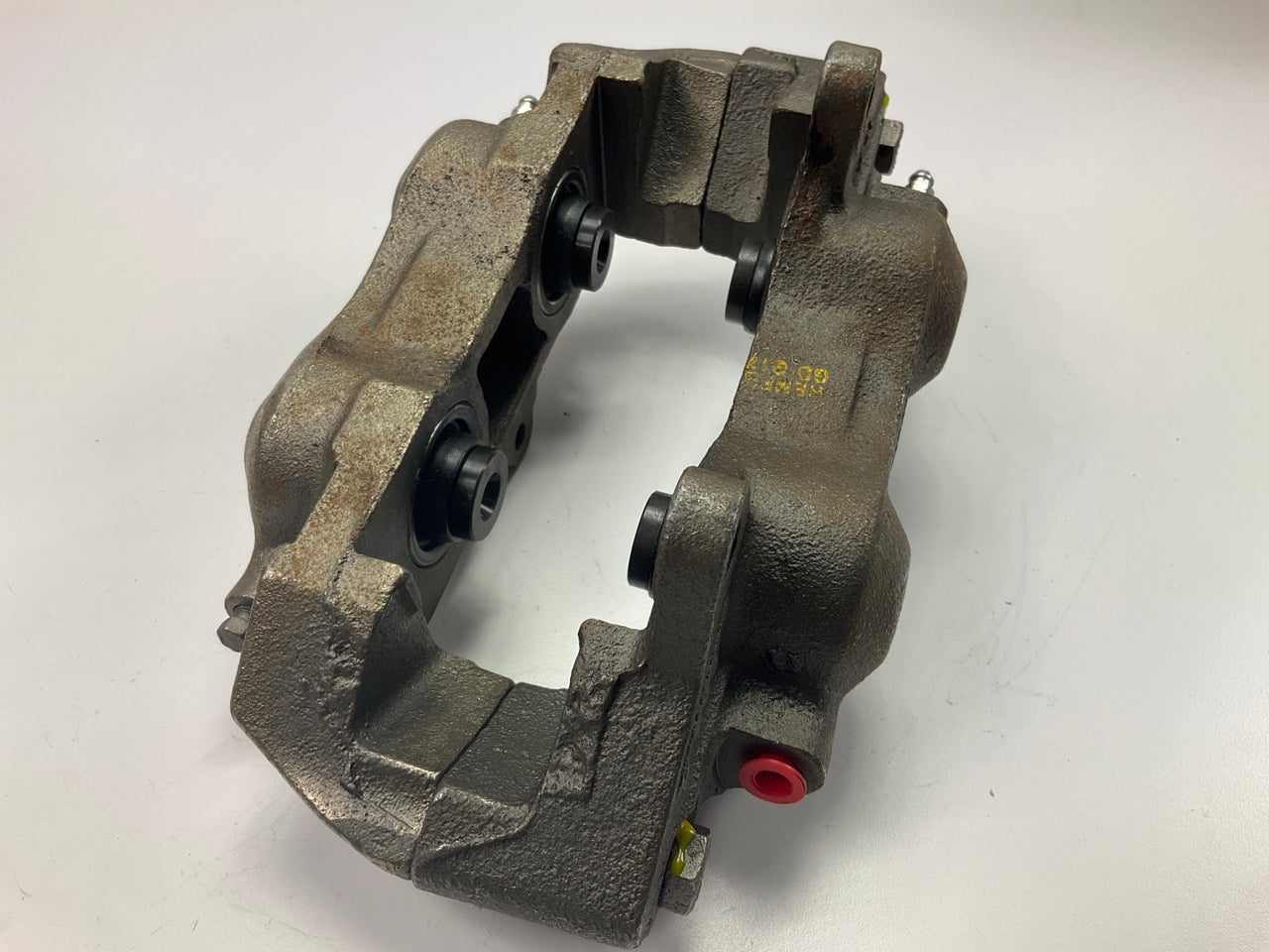 Nugeon 97-17214A REMAN Rear Right Brake Caliper For 1965-1982 Chevrolet Corvette