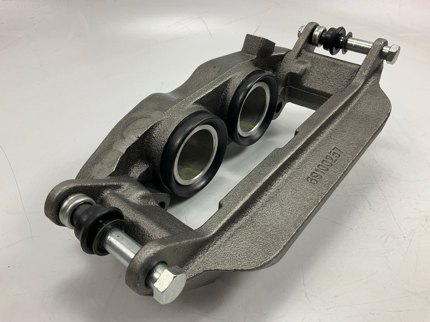 NO HARDWARE - REMAN. Nugeon 97-17807B Front Right Brake Caliper
