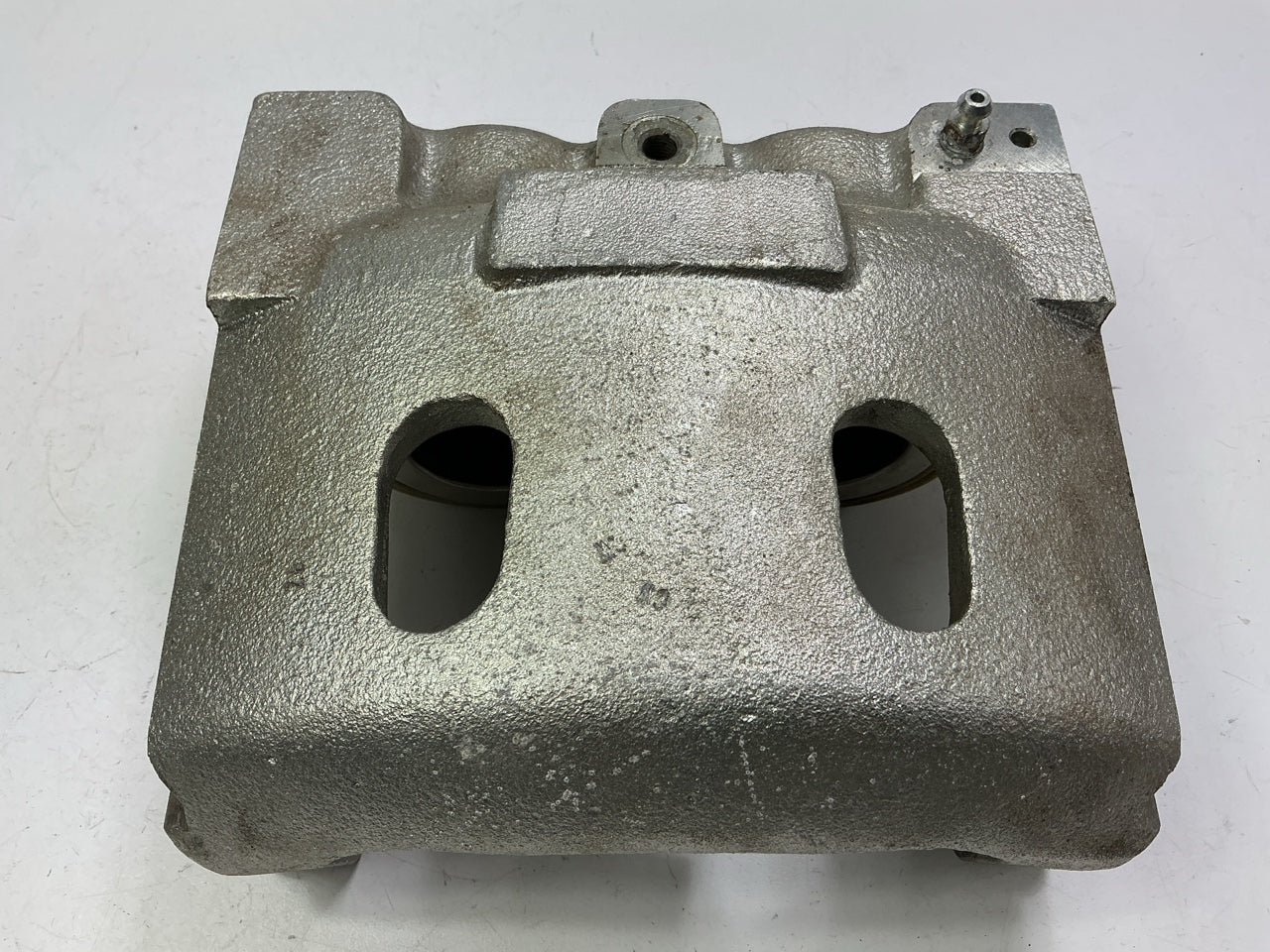 Missing All Hardware, Comes As Shown Nugeon 97-17834A Rear Right Brake Caliper