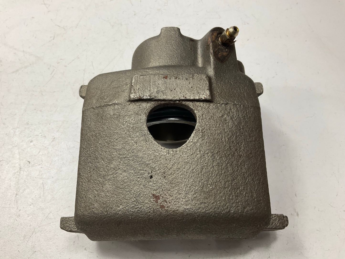 NO HARDWARE - REMAN. Nugeon 98-03305A Front Left Brake Caliper