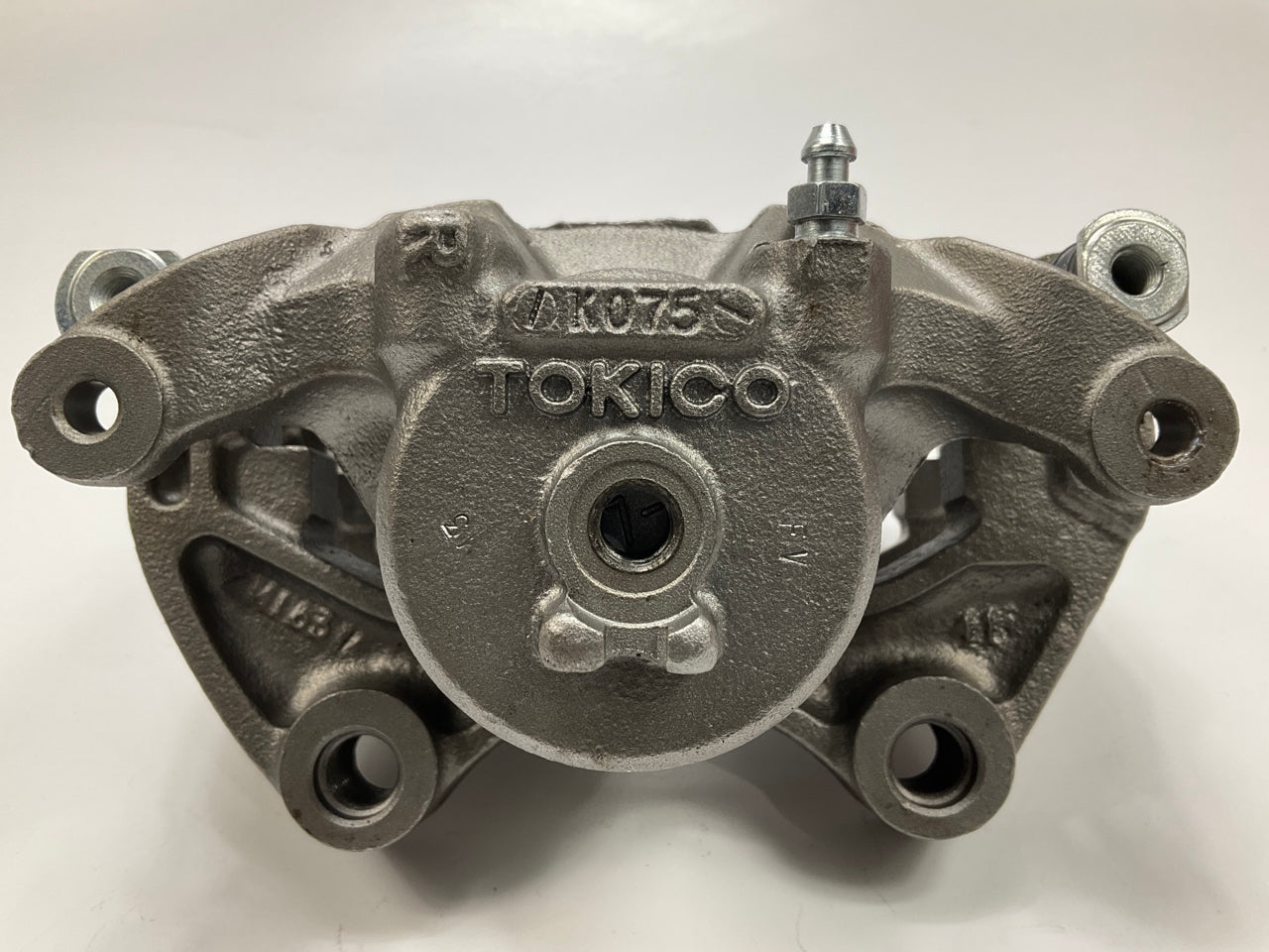 MISSING HARDWARE - REMAN. Nugeon 99-00566B Front Right Brake Caliper