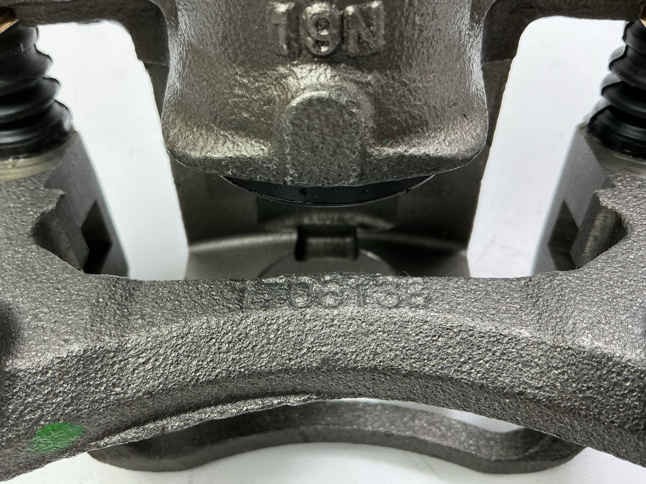 COMES AS SHOWN, AS IS - REMAN. Nugeon 99-00571A Rear Right Brake Caliper