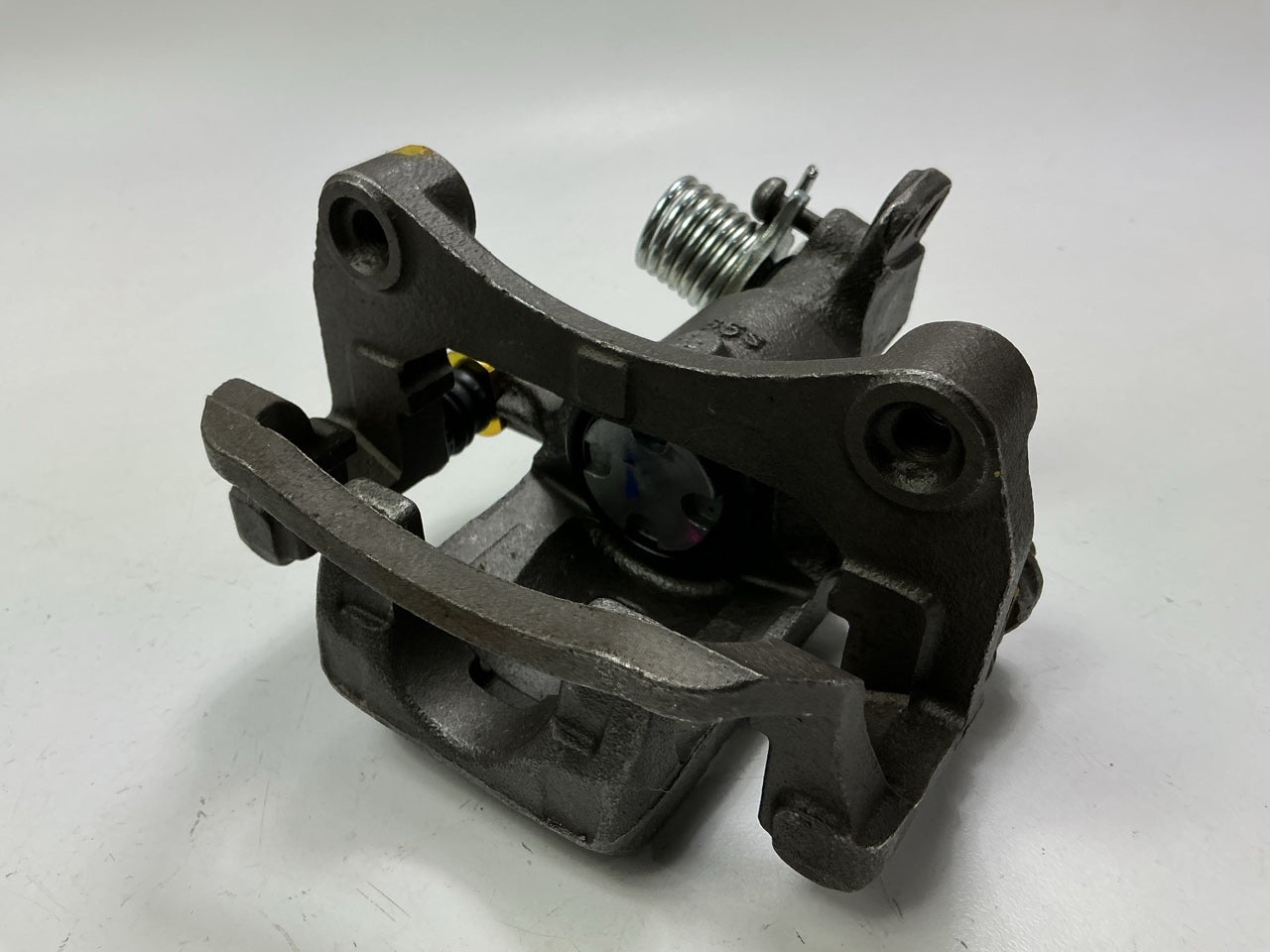 NO BRACKET - REMAN Nugeon 99-00581A Rear Right Passenger Side Disc Brake Caliper