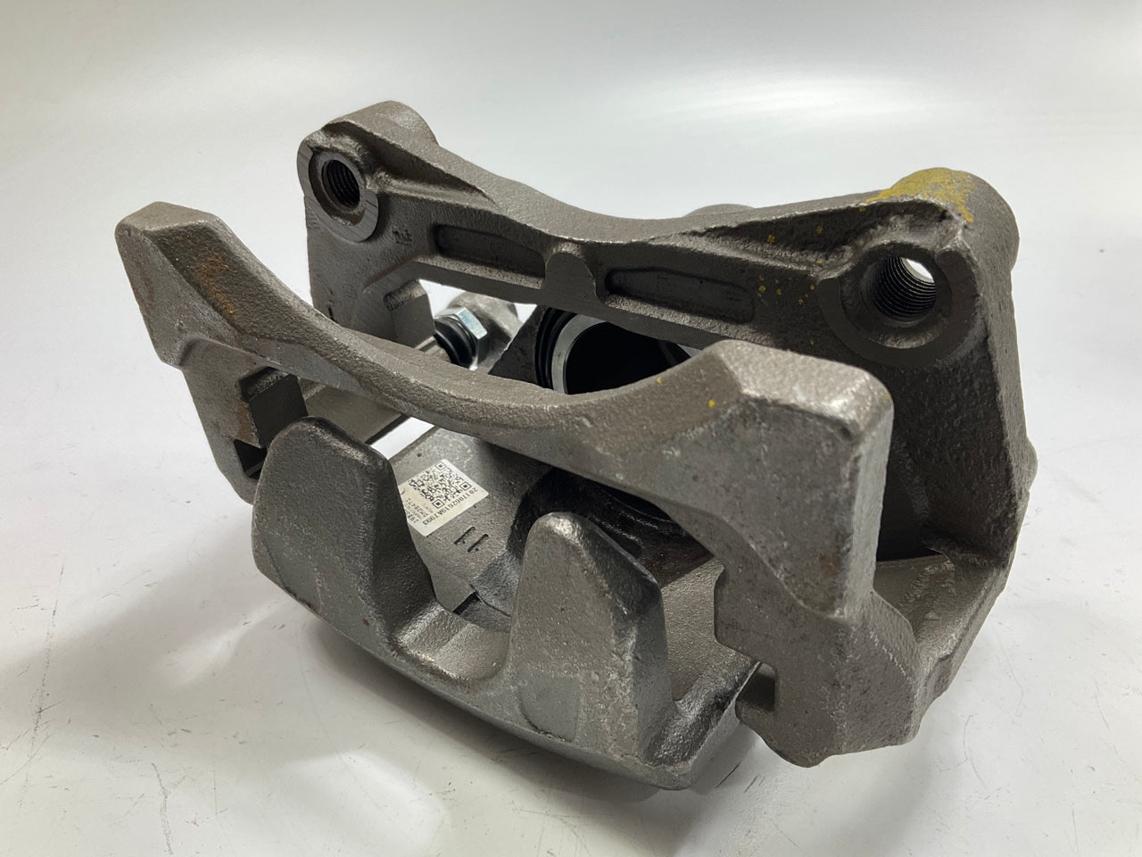 NO HARDWARE - REMAN. Nugeon 99-00597A Front Left Brake Caliper
