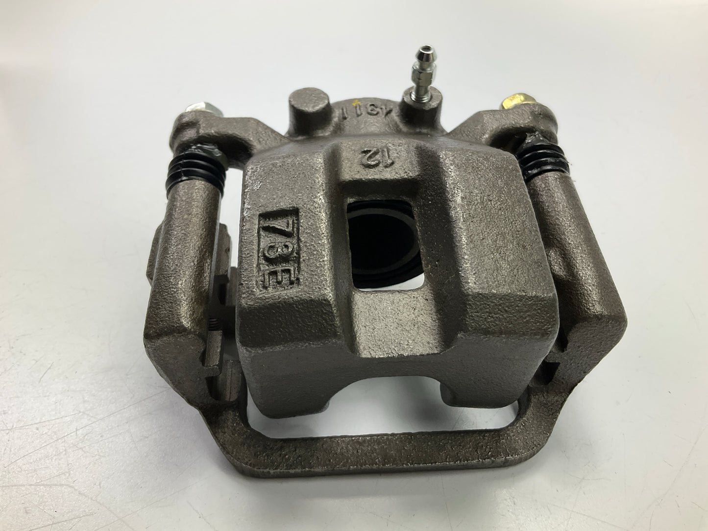 NO HARDARE - REMAN. Nugeon 99-00618A Rear Left Brake Caliper