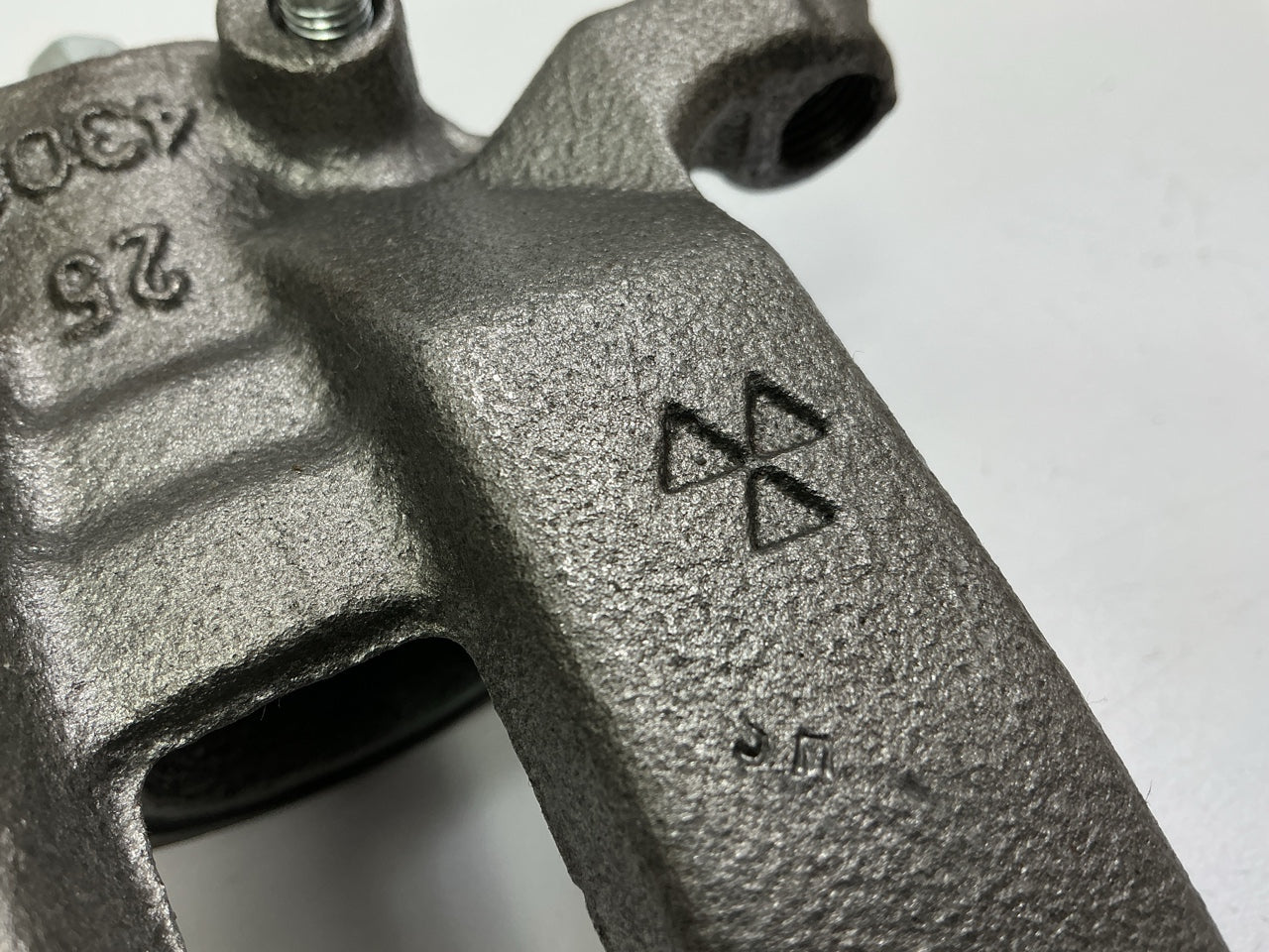 Comes As Shown - REMAN. Nugeon 99-00620A Rear Left Brake Caliper