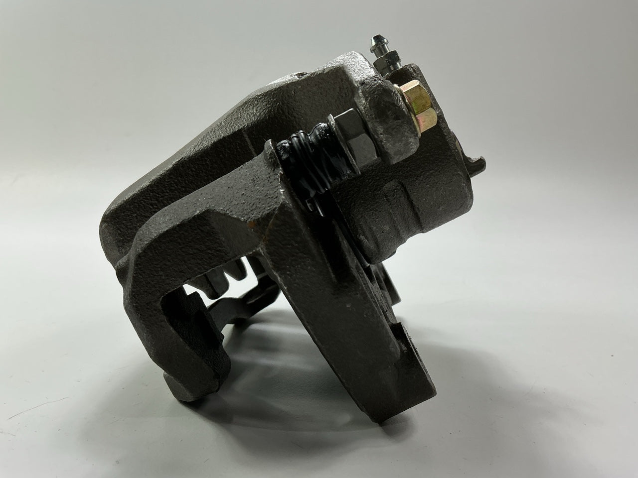 MISSING CLIPS - REMAN. Nugeon 99-00621A Front Left Brake Caliper