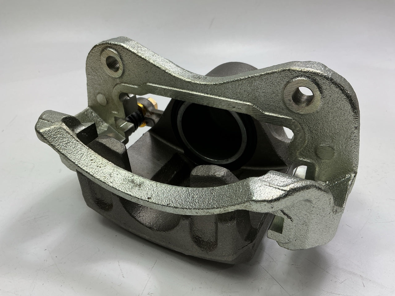 REMAN. Nugeon 99-00814A Front Left Brake Caliper For 99-03 Sonata, 01-02 Optima