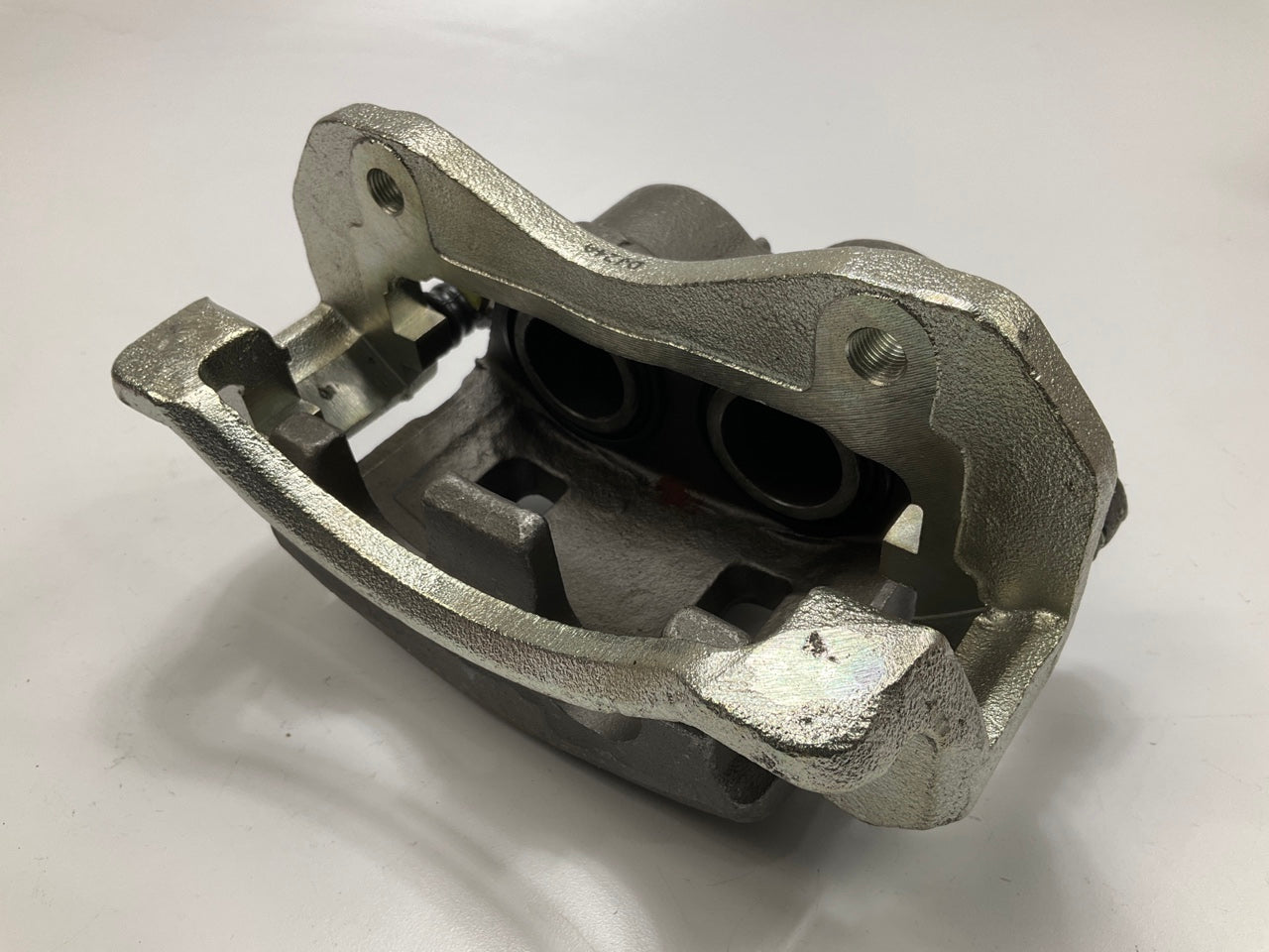 NO HARDWARE - REMAN. Nugeon 99-00816A Front Left Brake Caliper