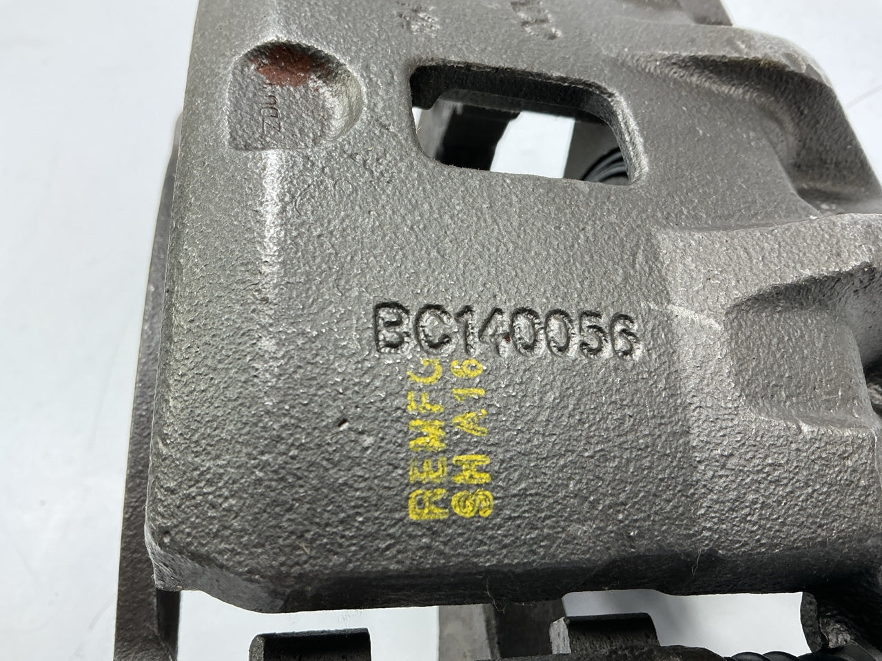 Missing Brake Pad Clips - REMAN. Nugeon 99-00840A Front Left Brake Caliper