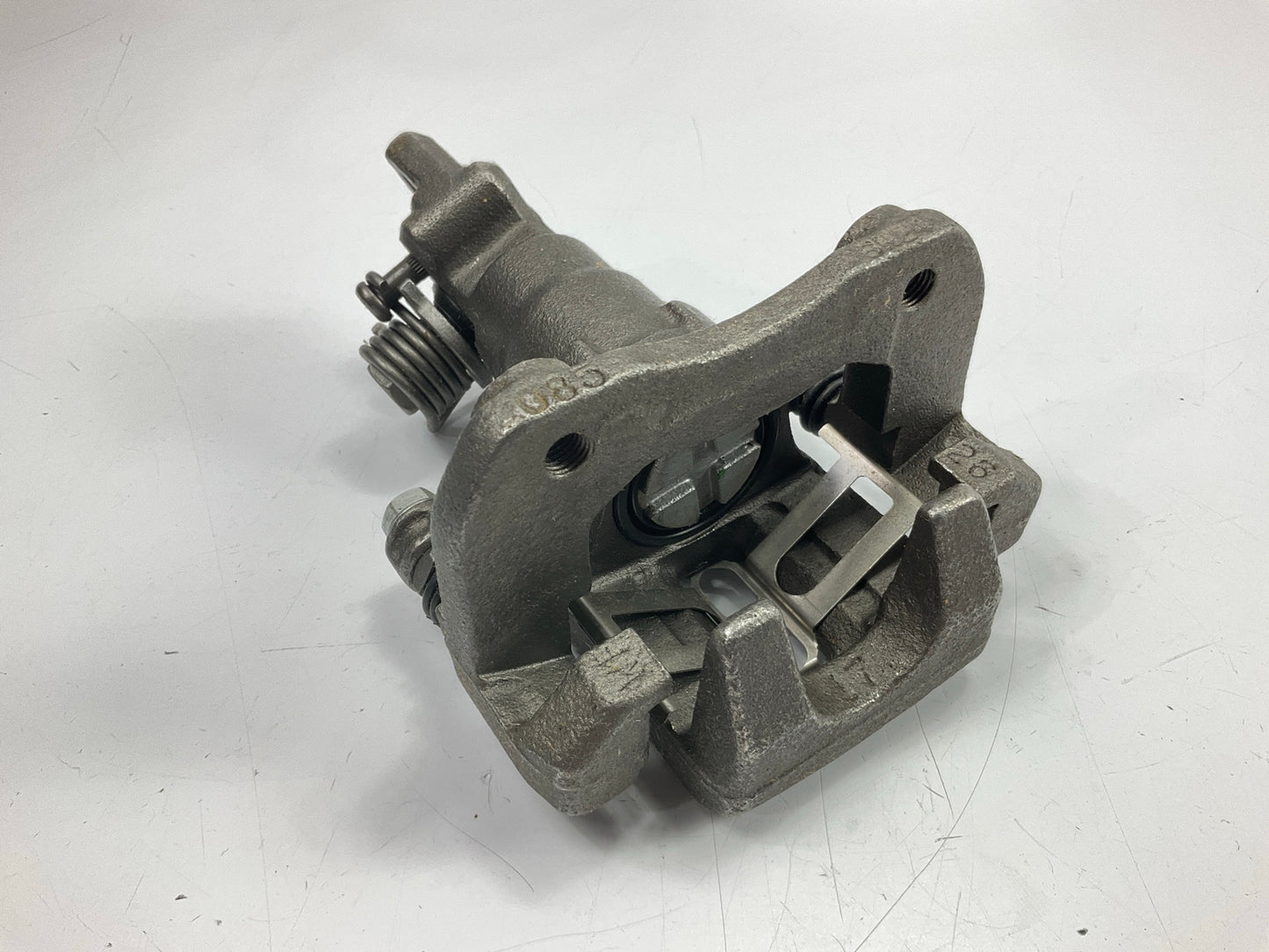 Nugeon 99-00940B Rear Left Disc Brake Caliper W/O Parking Brake Bracket - REMAN