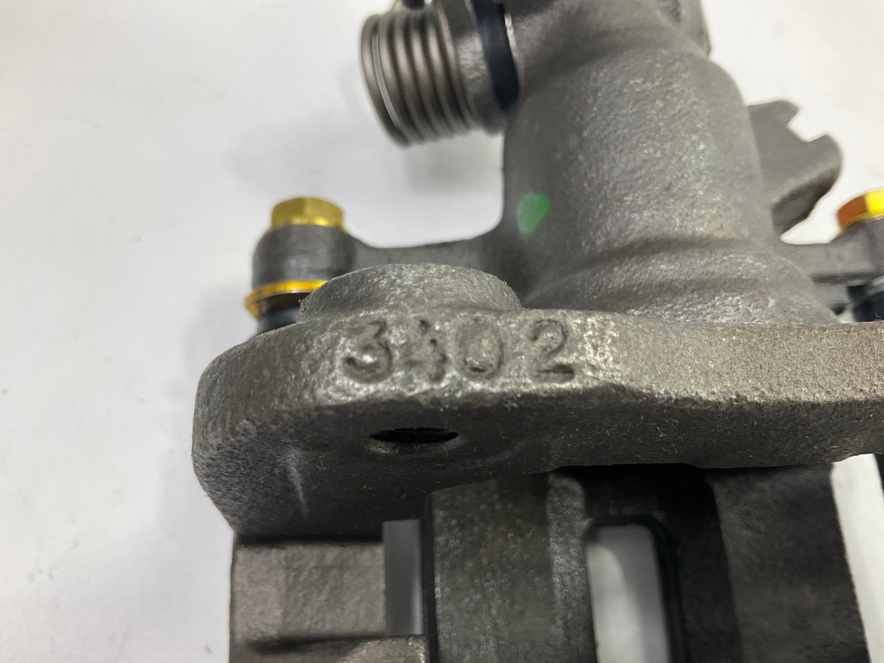 NO BRACKET & HARDWARE - REMAN. Nugeon 99-00941B Rear Left Brake Caliper