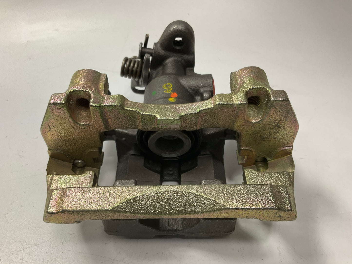 NO HARDWARE & BRACKET - REMAN. Nugeon 99-01160B Rear Left Brake Caliper
