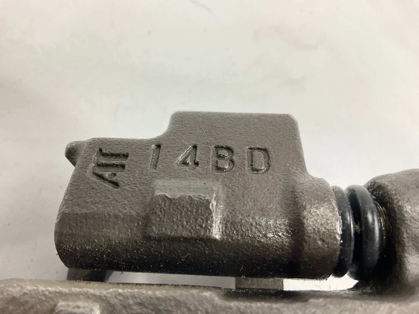 REMAN. Nugeon 99-01662B Rear Left Disc Brake Caliper