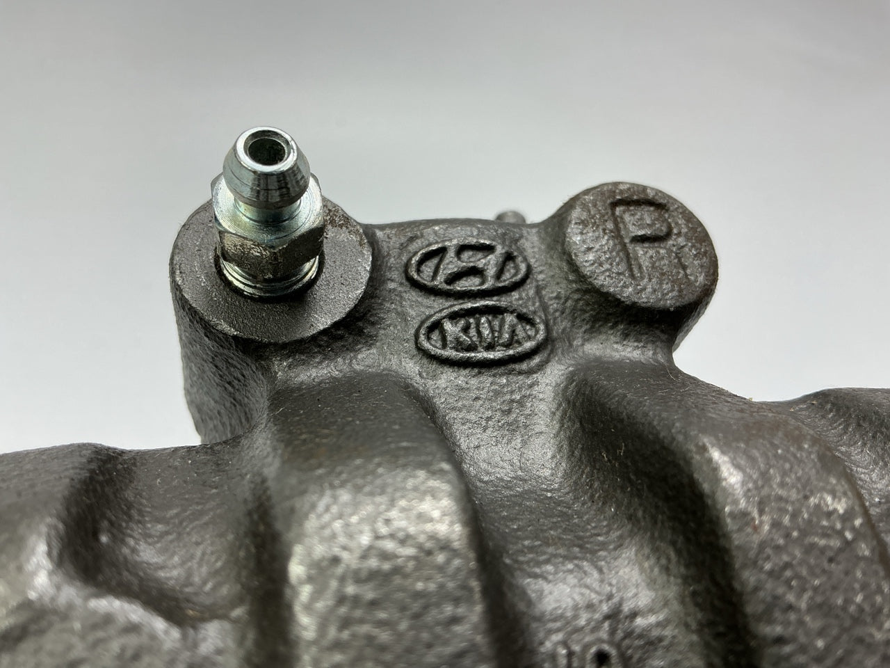 NO HARDWARE REMAN. Nugeon 99-01819B Rear Right Brake Caliper For 2003-06 Sorento