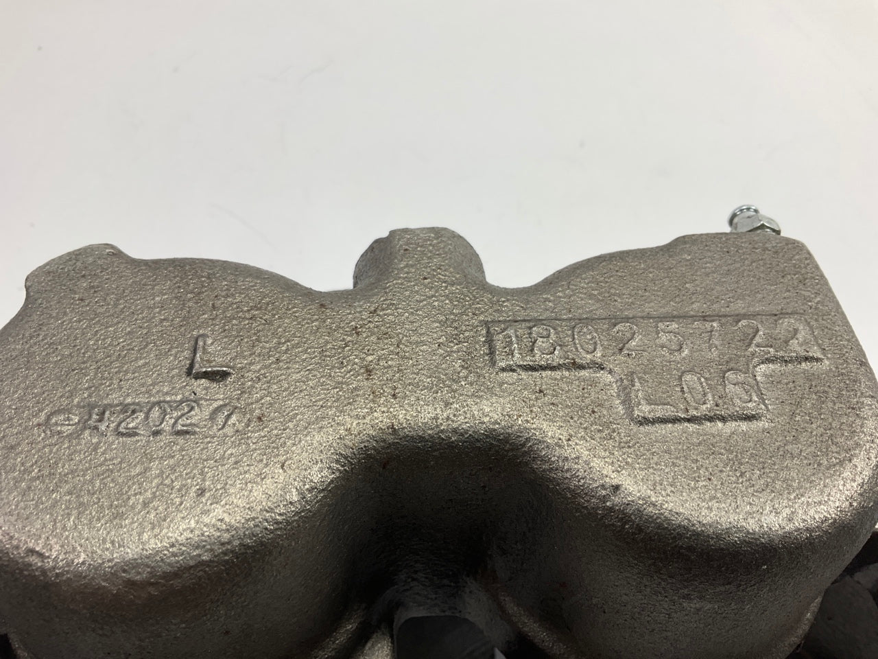 Missing (2) Clips REMAN. Nugeon 99-17307B Front Left Brake Caliper