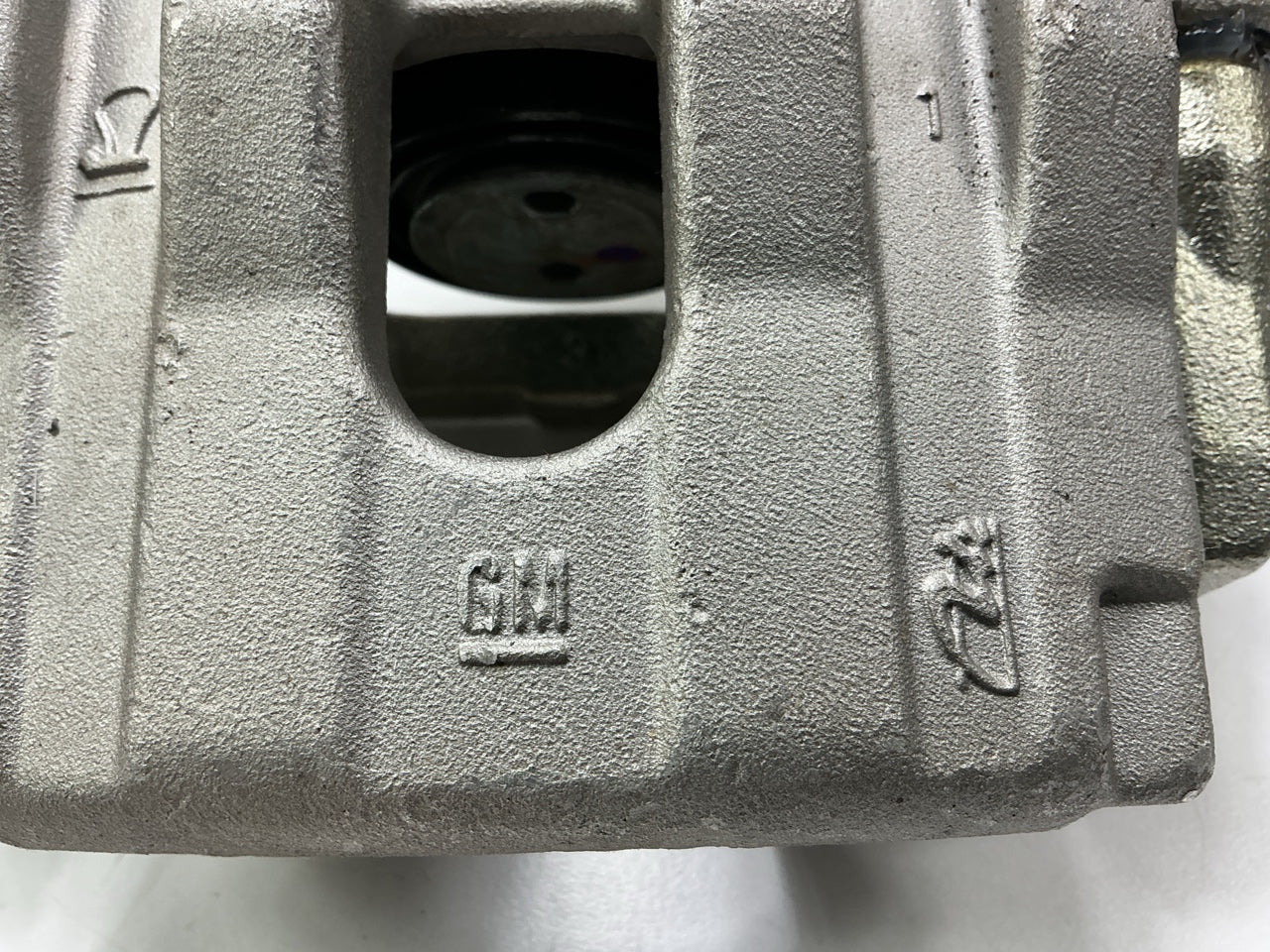 COMES AS SHOWN, AS IS. REMAN. Nugeon 99-17372B Rear Right Brake Caliper