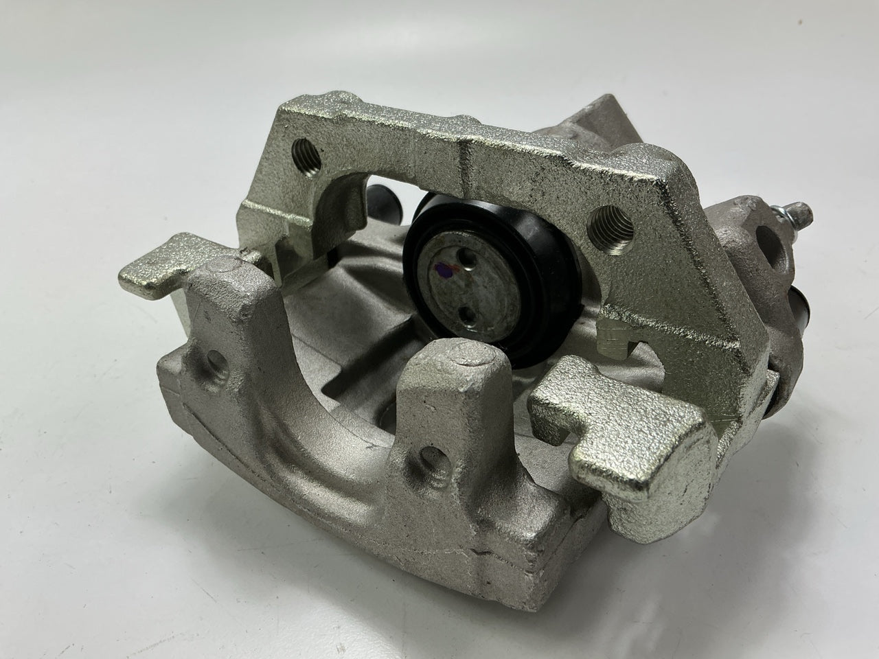 COMES AS SHOWN, AS IS. REMAN. Nugeon 99-17372B Rear Right Brake Caliper