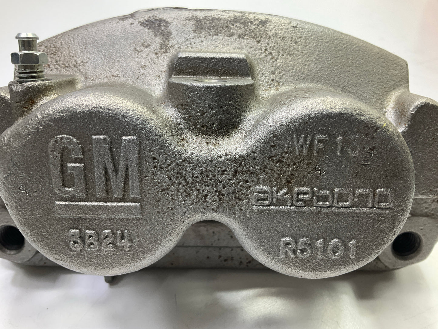 REMAN. Nugeon 99-17399A Front Right Disc Brake Caliper