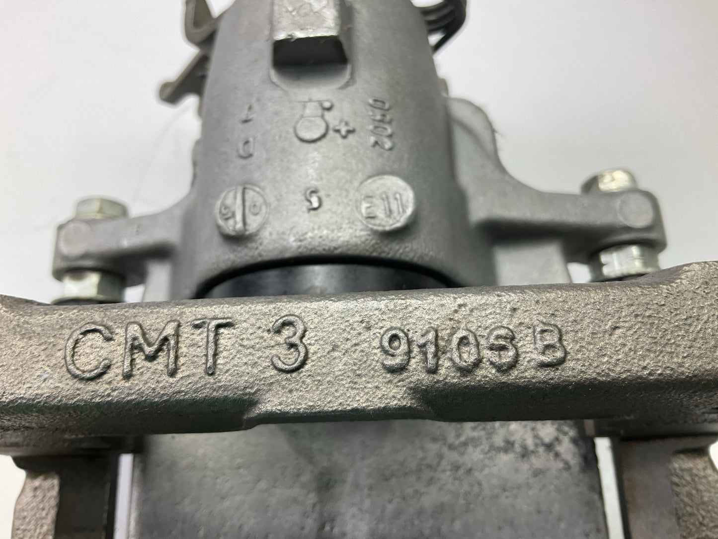 MISSING HARDWARE - Nugeon 99-17434A Rear Right Brake Caliper