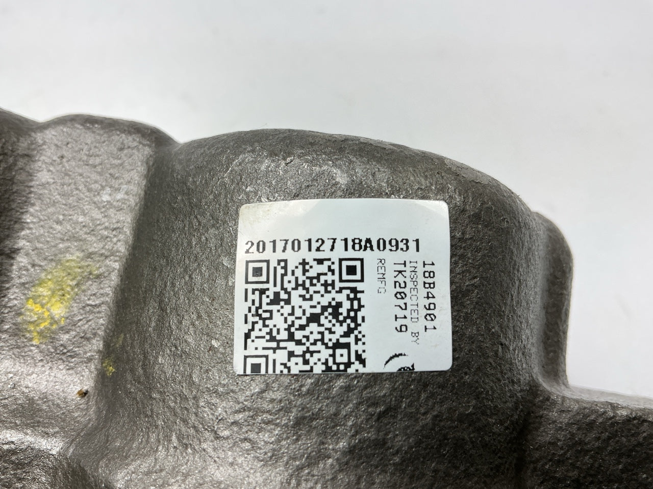 NO HARDWARE - REMAN. Nugeon 99-17684B Front Right Disc Brake Caliper