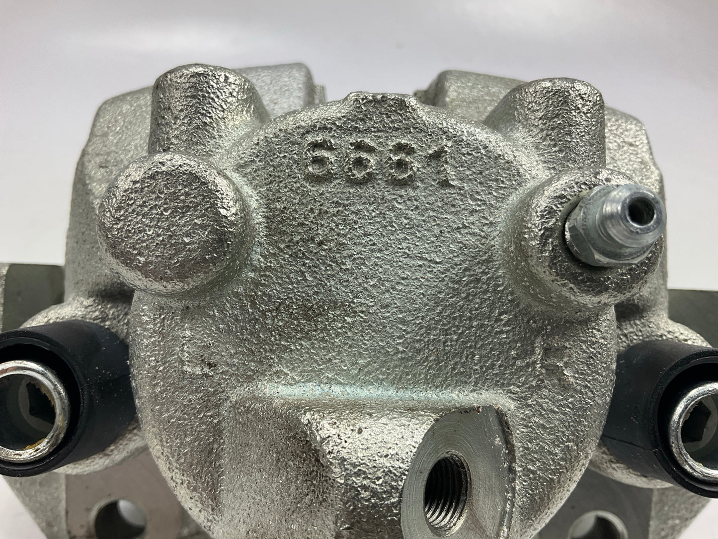 REMAN. Nugeon 99-17951B Front Right Brake Caliper