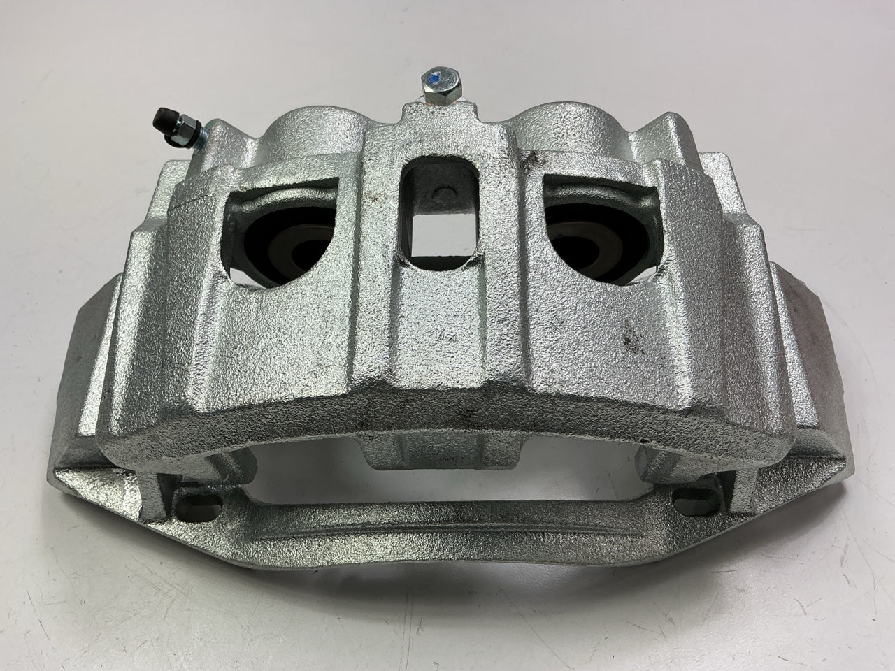 NO HARDWARE - REMAN. Nugeon 99-17953B Rear Left Drivers Side Disc Brake Caliper