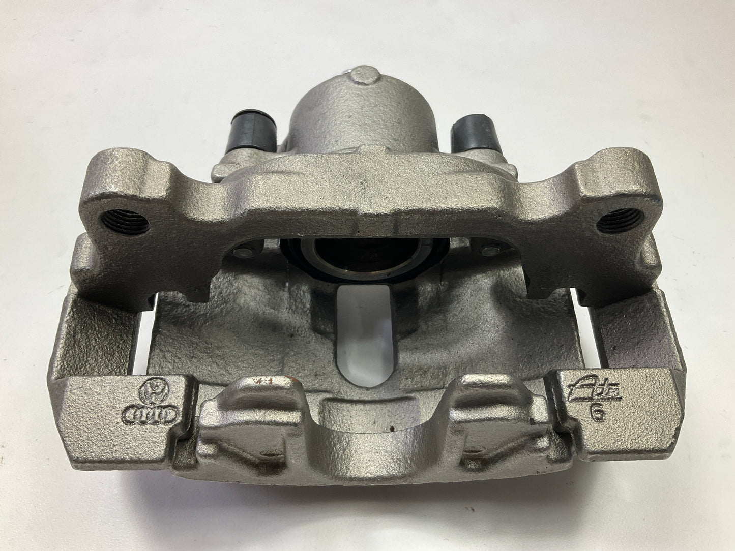 REMAN. Nugeon 9903342B Front Right Passenger Side Disc Brake Caliper