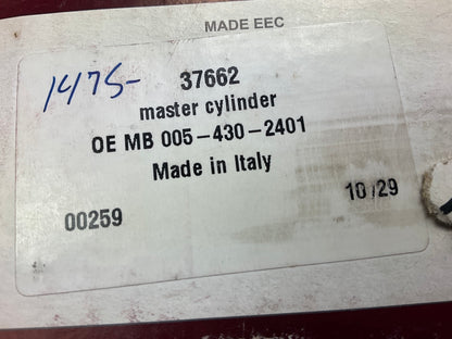 Nuova 0054302401 Brake Master Cylinder