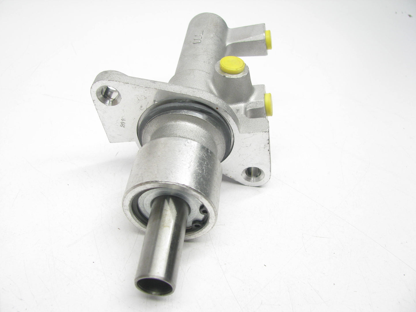 Nuova 38028 Brake Master Cylinder BMW 89-92 525i, 535i,  735i, 735iL