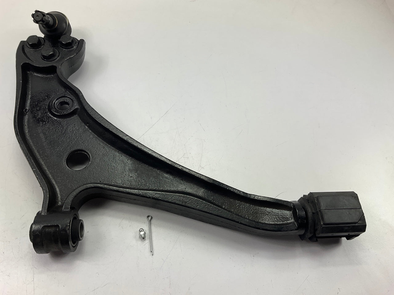 Oe Brand 54500-7B000 Front Right Lower Control Arm & Ball Joint