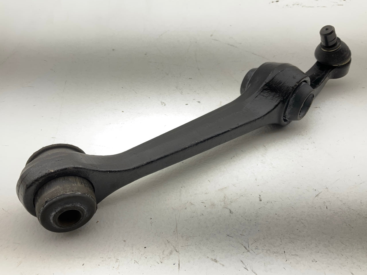 Oe Brand DM35-48679 Front Right Lower Control Arm & Ball Joint 1995-98 Windstar