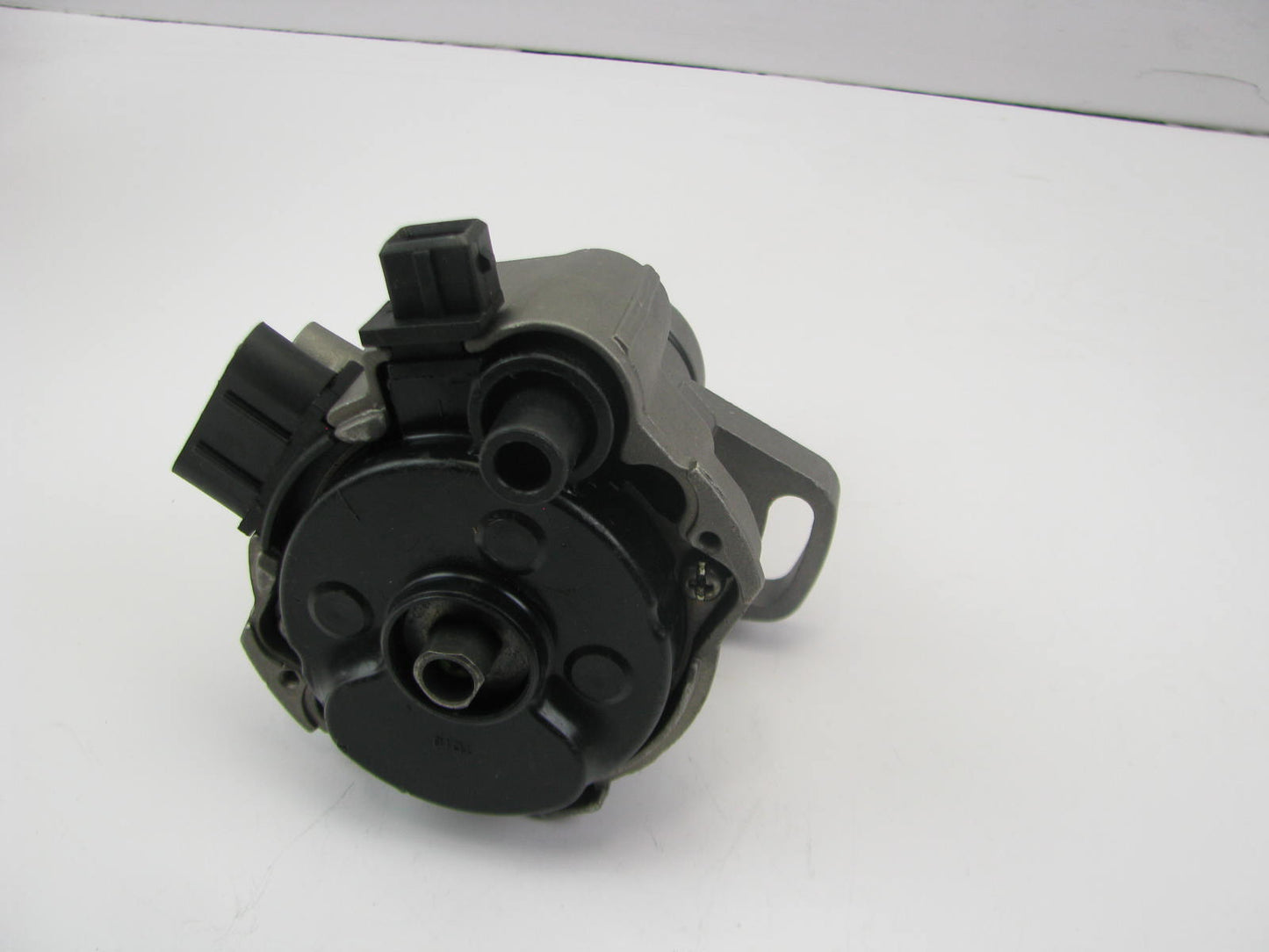 REMAN OEM Remanufacturing 31-47422 Distributor - 1993-1995 Mitsubishi Galant