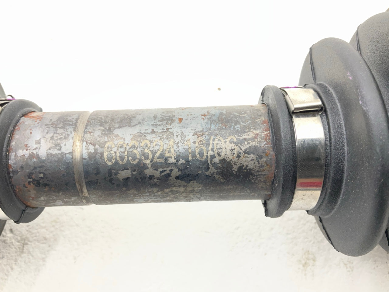 REMAN. OEM 60-3324 Front CV Axle For 2001-2004 Dodge Dakota, 01-03 Durango