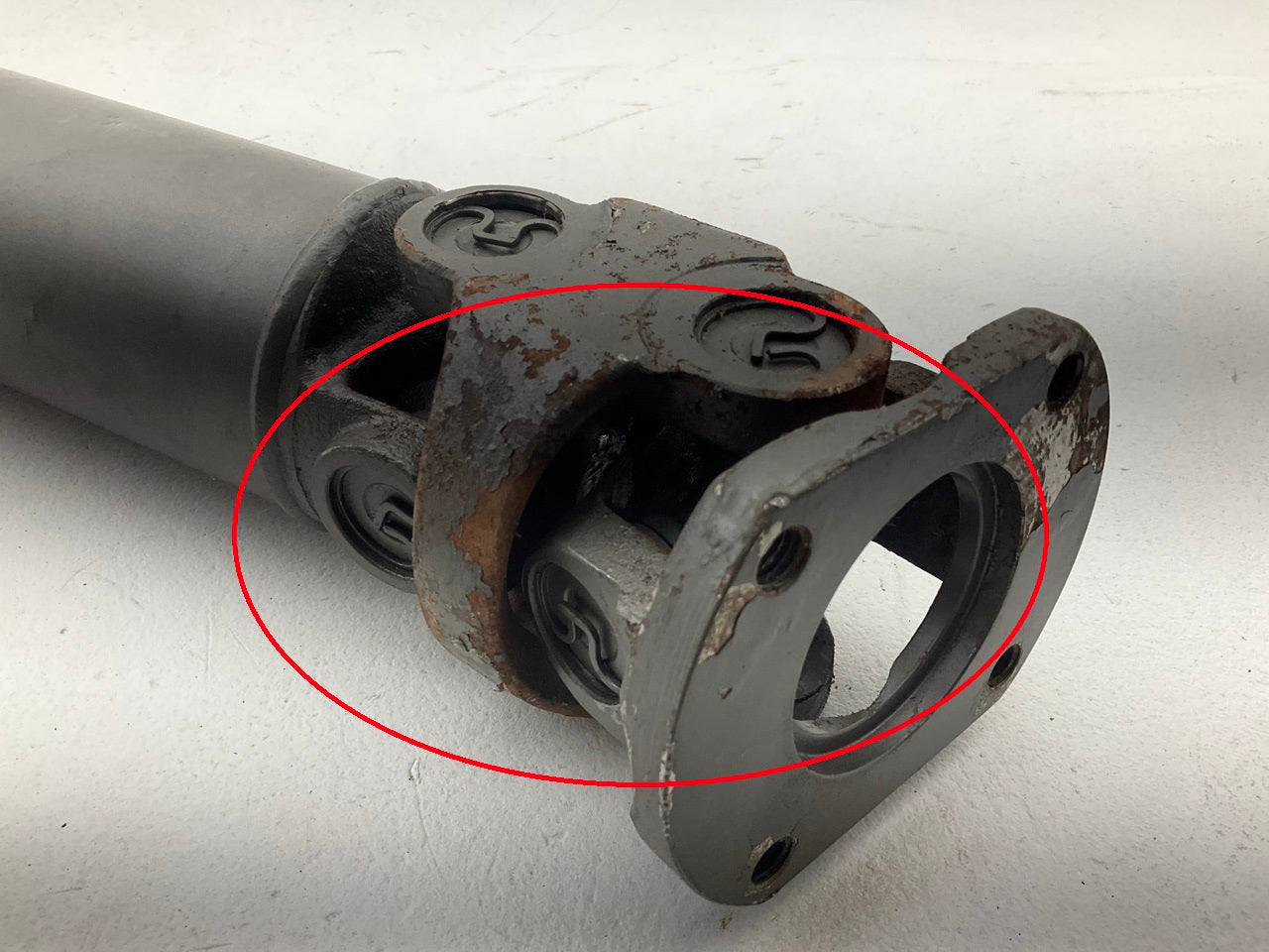Has Surface, Rust See Photos REMAN. 65-9117 Rear Driveshaft Prop Shaft  54-5/16''