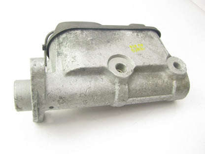 Oem Remanufacturing M1764 Reman Brake Master Cylinder With Reservoir