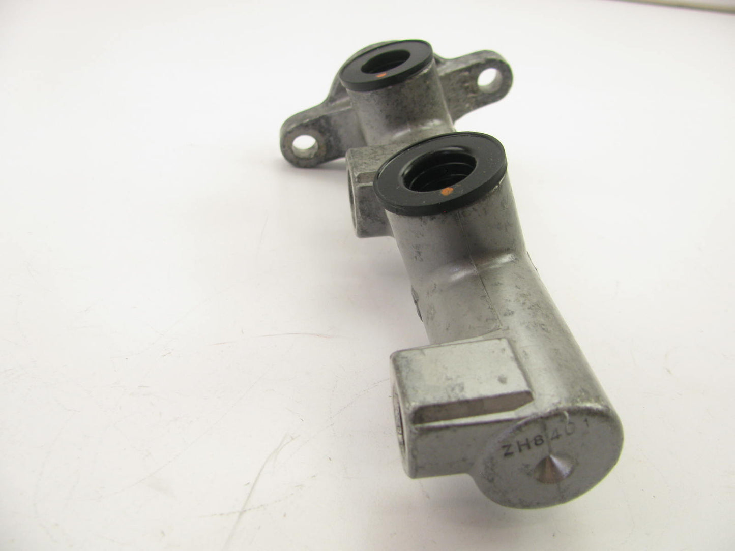 Oem M2190 Reman Brake Master Cylinder W/O Reservoir For 1987-1988 Ford Ranger