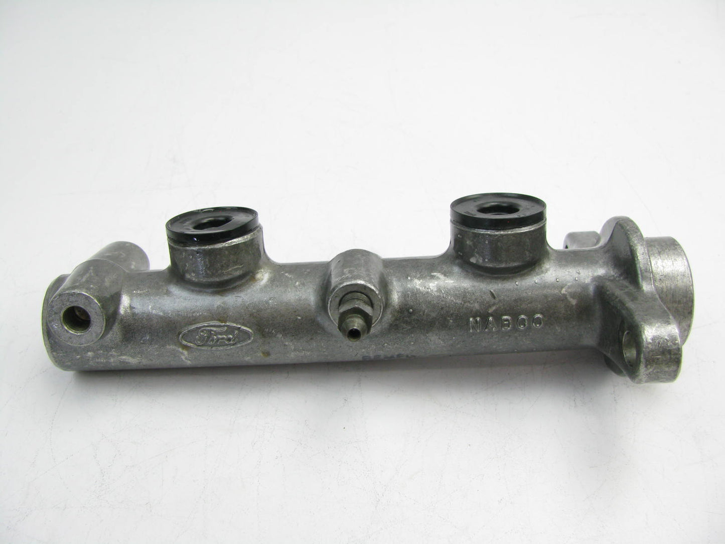 Oem Remanufacturing M2377 Reman Brake Master Cylinder W/O Reservoir
