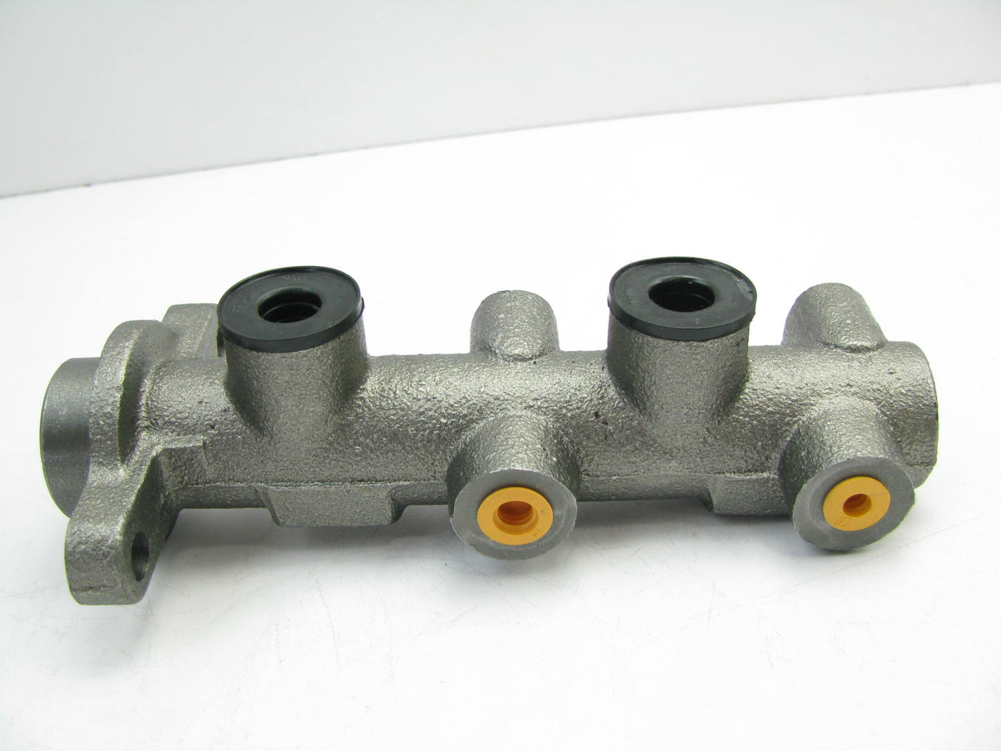 Oem Remanufacturing M2566 Reman Brake Master Cylinder W/O Reservoir