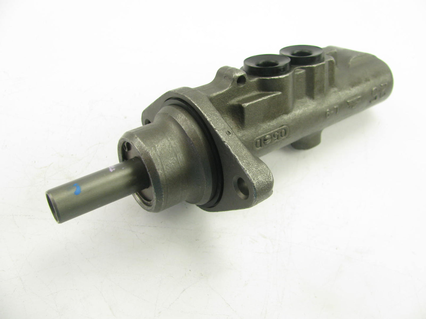 Oem Remanufacturing M2613 Reman Brake Master Cylinder W/O Reservoir