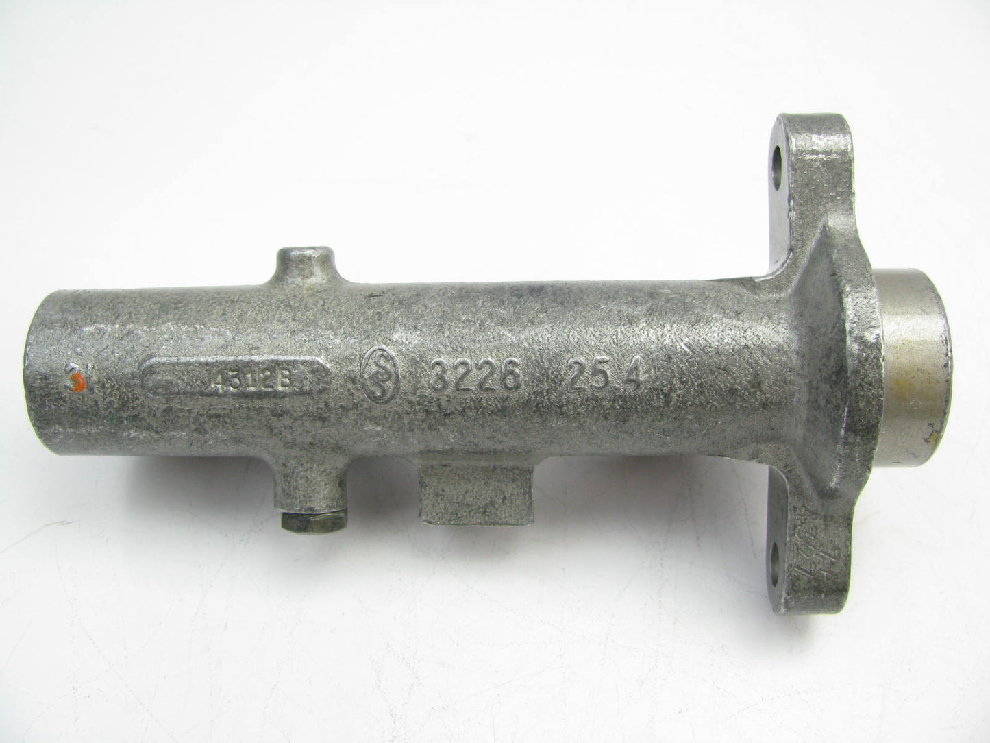 Oem M2637 Reman Brake Master Cylinder For 1993-98 Villager & Quest