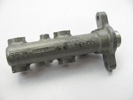 Oem Remanufacturing M2731 Reman Brake Master Cylinder W/O Reservoir