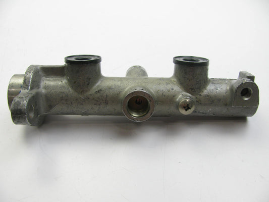 Oem Remanufacturing M2747 Reman Brake Master Cylinder W/O Reservoir