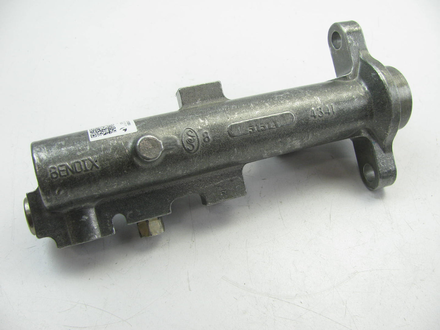Oem Remanufacturing M2758 Reman Brake Master Cylinder W/O Reservoir