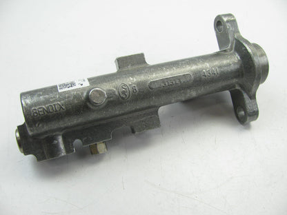 Oem Remanufacturing M2758 Reman Brake Master Cylinder W/O Reservoir